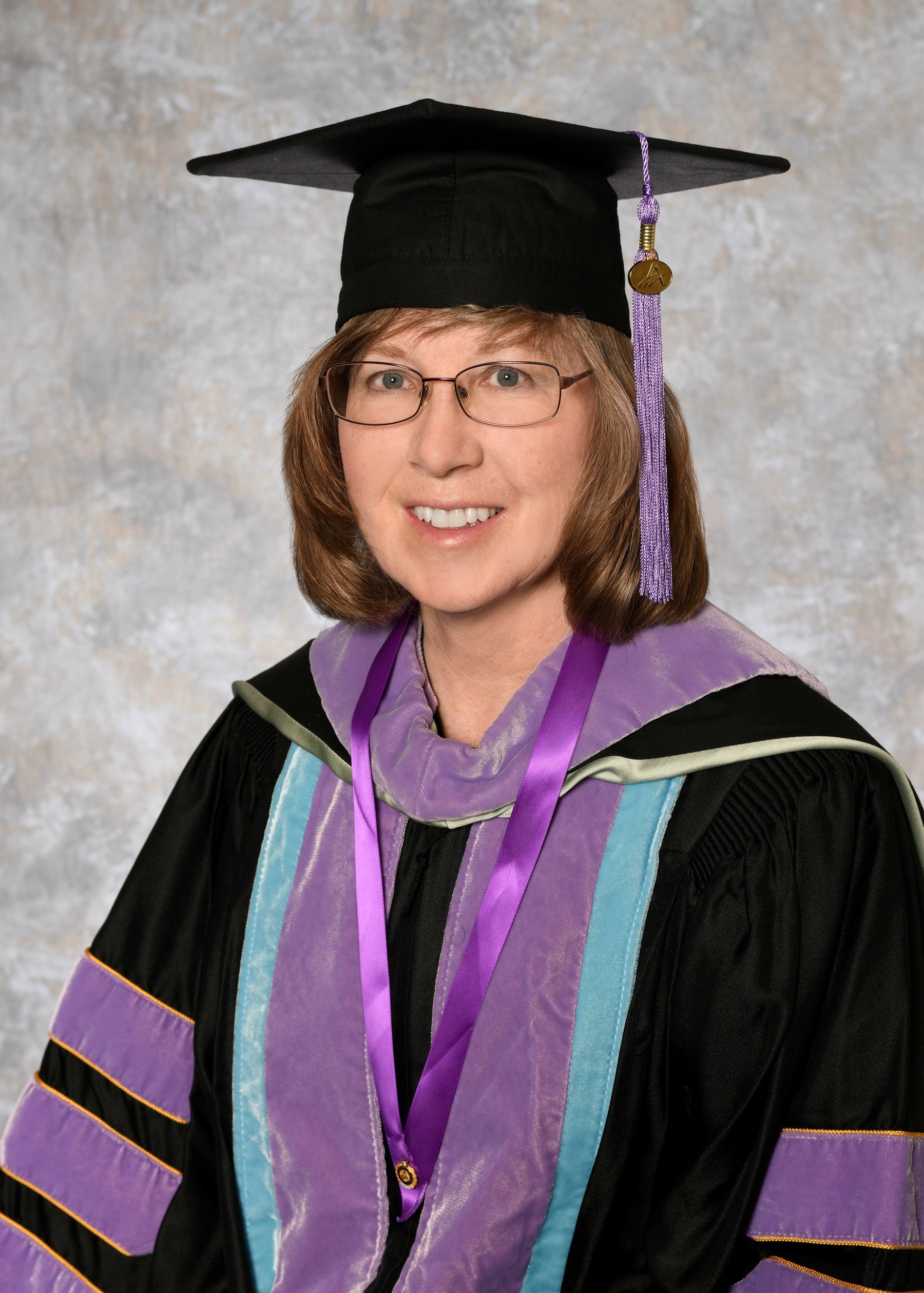 Mary Wendy Holder, DMD, FAGD